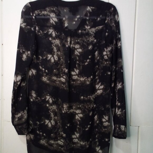 Mossimo Blouse Women XS Long Sleeve Sheer Pattern Black Gray - Picture 11 of 15